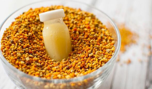 Men will stay in shape by eating royal jelly and bee bread